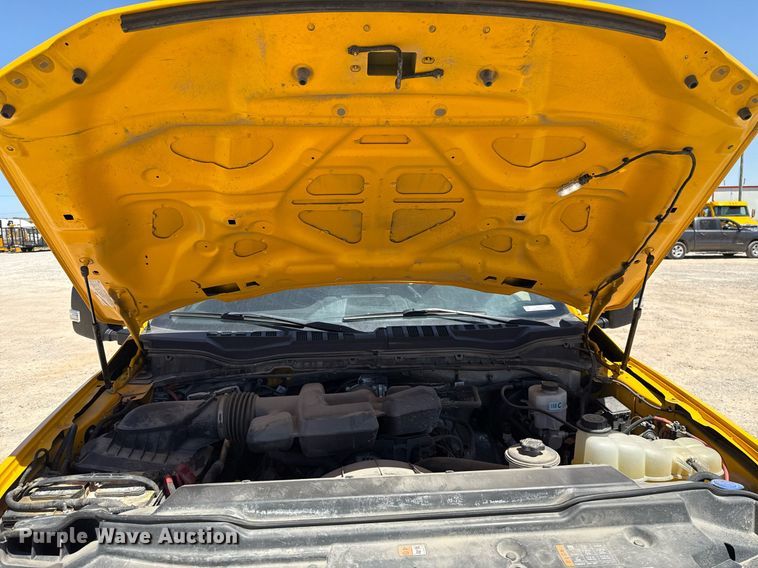 image for item EJ4523 2019 Ford F350 Super Duty XL utility bed pickup truck