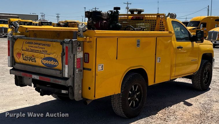 image for item EJ4524 2018 Chevrolet Silverado 3500HD utility bed pickup truck