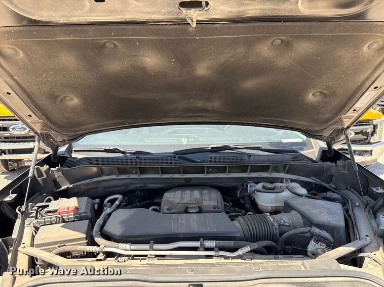 image for item EJ4525 2023 Chevrolet Silverado 1500 Crew Cab pickup truck