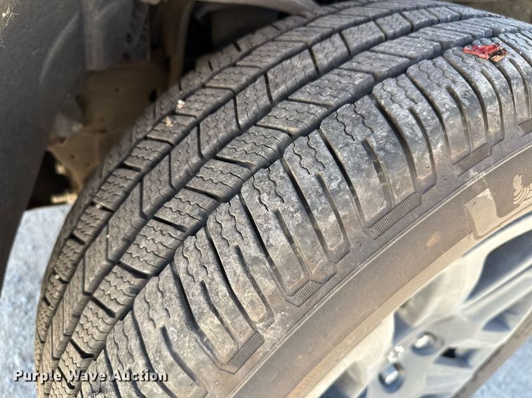 image for item EJ4525 2023 Chevrolet Silverado 1500 Crew Cab pickup truck