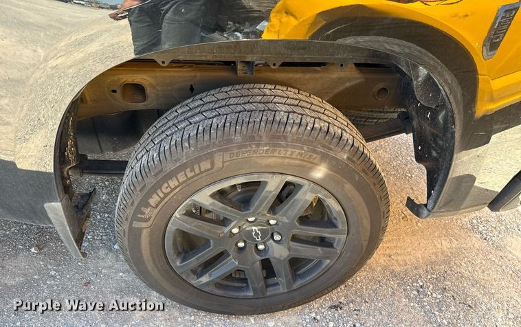 image for item EJ4525 2023 Chevrolet Silverado 1500 Crew Cab pickup truck