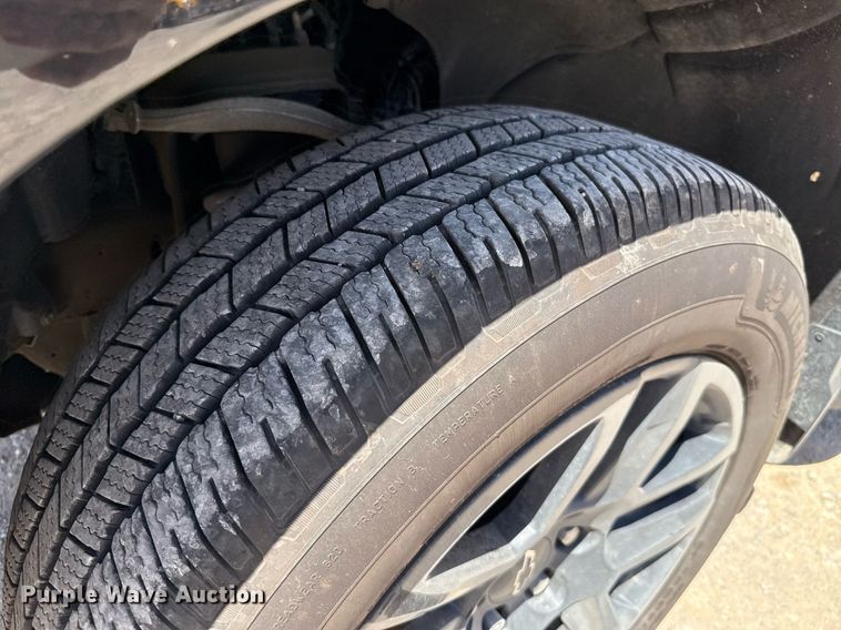 image for item EJ4525 2023 Chevrolet Silverado 1500 Crew Cab pickup truck