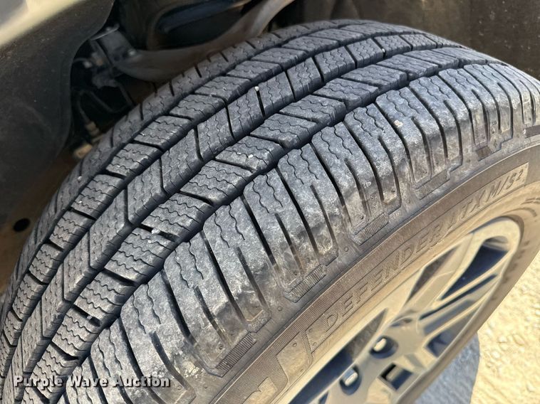 image for item EJ4525 2023 Chevrolet Silverado 1500 Crew Cab pickup truck