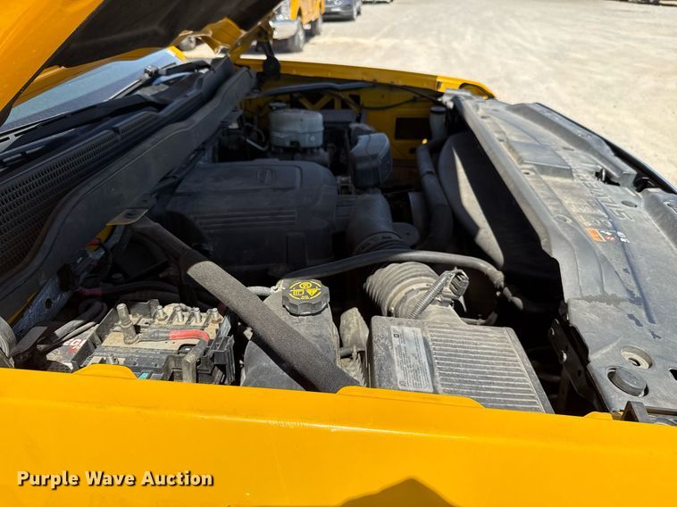 image for item EJ4526 2018 Chevrolet Silverado 3500HD utility bed pickup truck