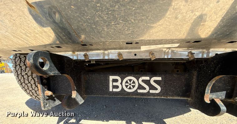 image for item EJ4527 2018 Ford F350 Super Duty XL utility bed pickup truck