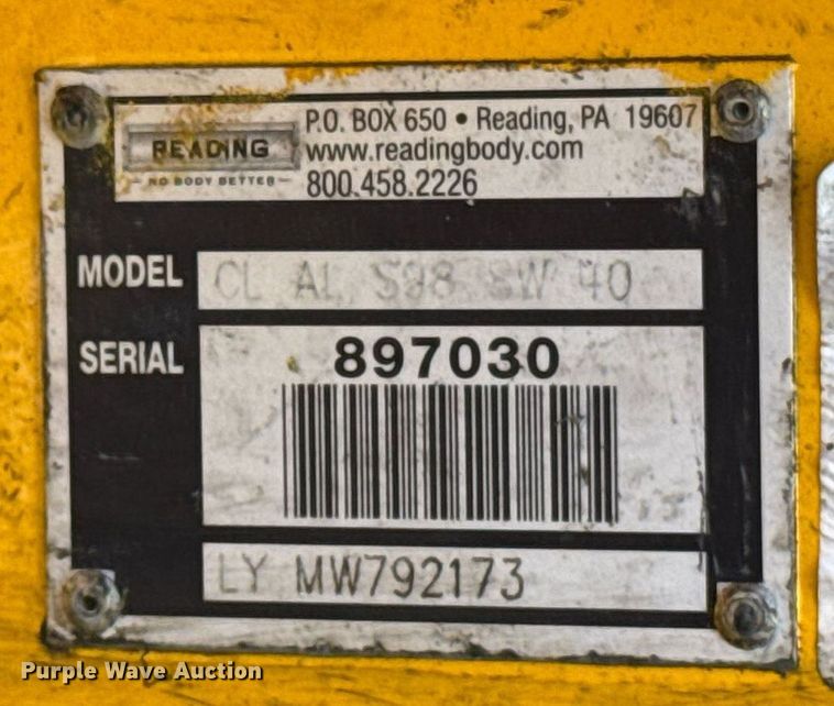 image for item EJ4527 2018 Ford F350 Super Duty XL utility bed pickup truck