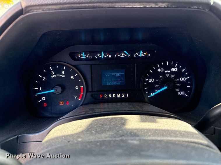 image for item EJ4527 2018 Ford F350 Super Duty XL utility bed pickup truck