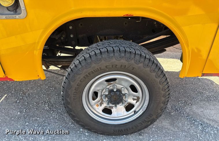 image for item EJ4527 2018 Ford F350 Super Duty XL utility bed pickup truck