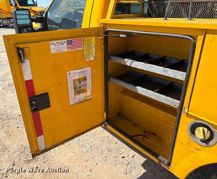 image for item EJ4528 2015 Ford F350 Super Duty XL utility bed pickup truck