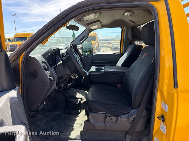 image for item EJ4528 2015 Ford F350 Super Duty XL utility bed pickup truck