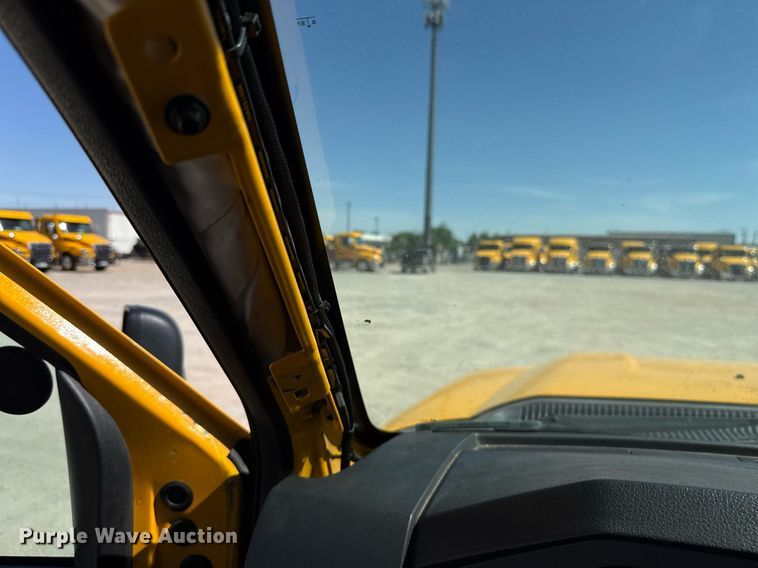 image for item EJ4528 2015 Ford F350 Super Duty XL utility bed pickup truck