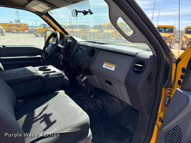 image for item EJ4528 2015 Ford F350 Super Duty XL utility bed pickup truck