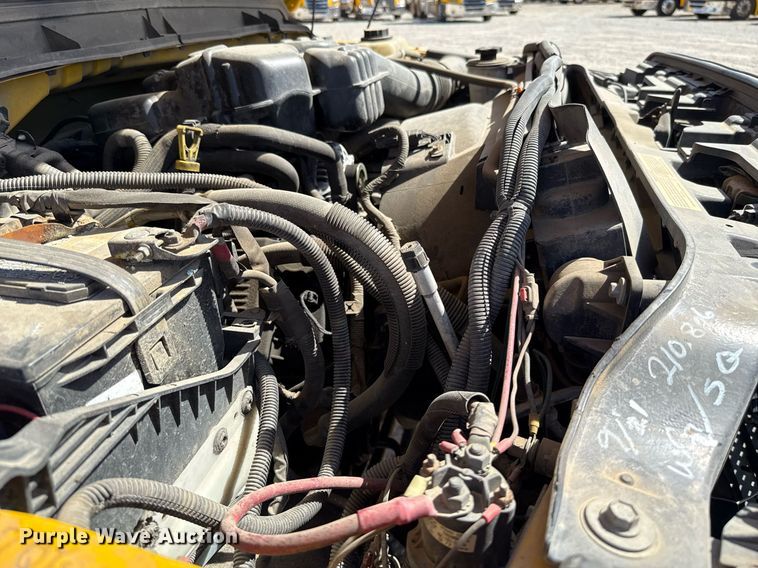 image for item EJ4528 2015 Ford F350 Super Duty XL utility bed pickup truck