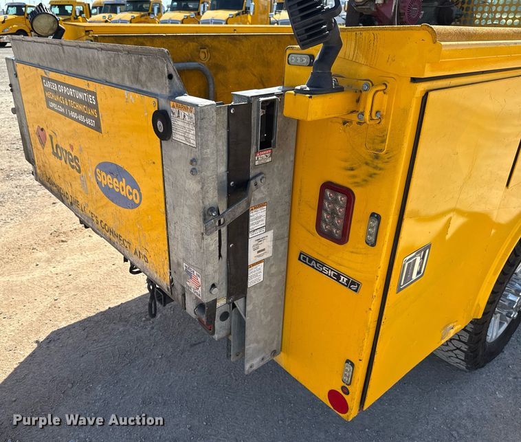 image for item EJ4531 2019 Ford F350 Super Duty XL utility bed pickup truck