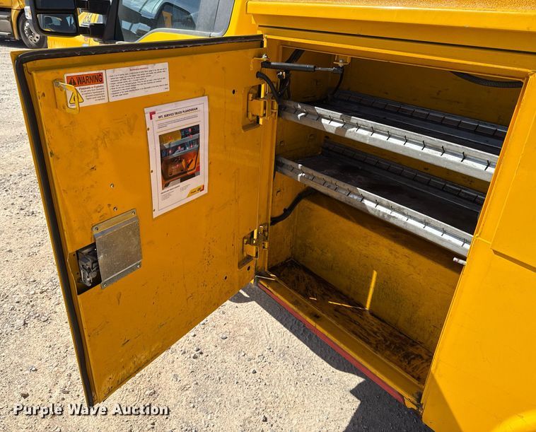 image for item EJ4531 2019 Ford F350 Super Duty XL utility bed pickup truck