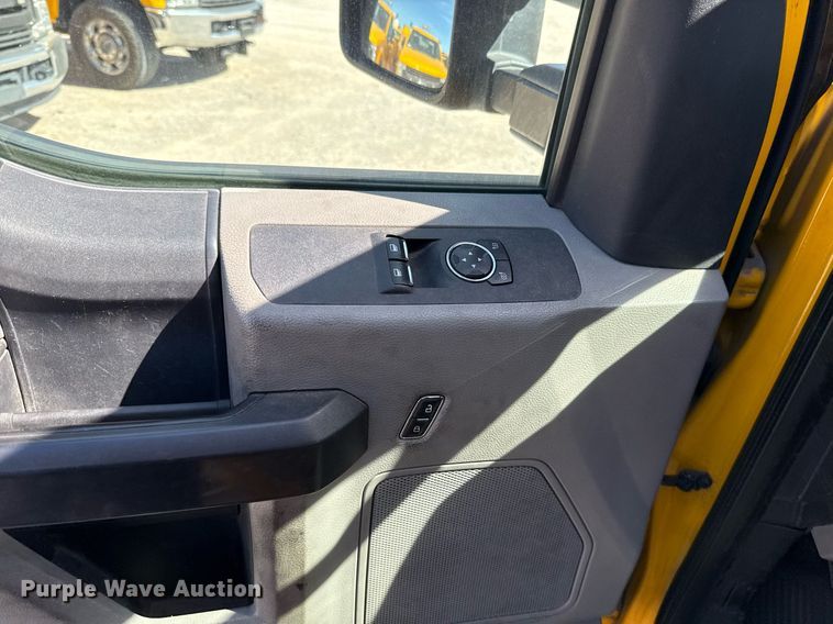 image for item EJ4531 2019 Ford F350 Super Duty XL utility bed pickup truck