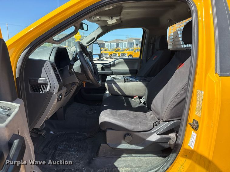 image for item EJ4531 2019 Ford F350 Super Duty XL utility bed pickup truck