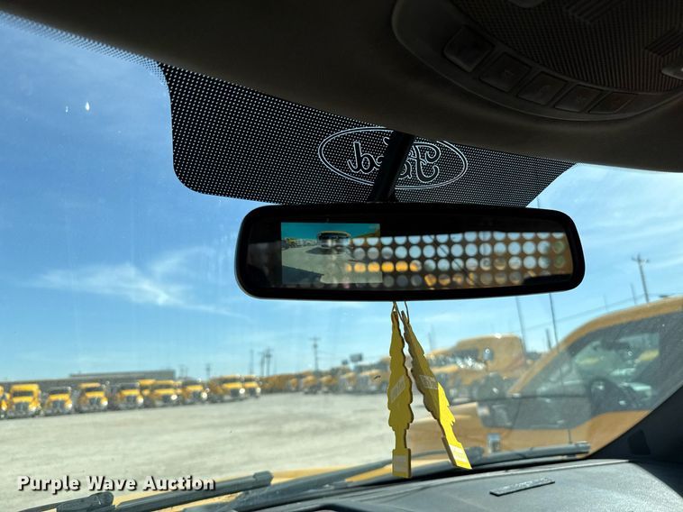 image for item EJ4531 2019 Ford F350 Super Duty XL utility bed pickup truck