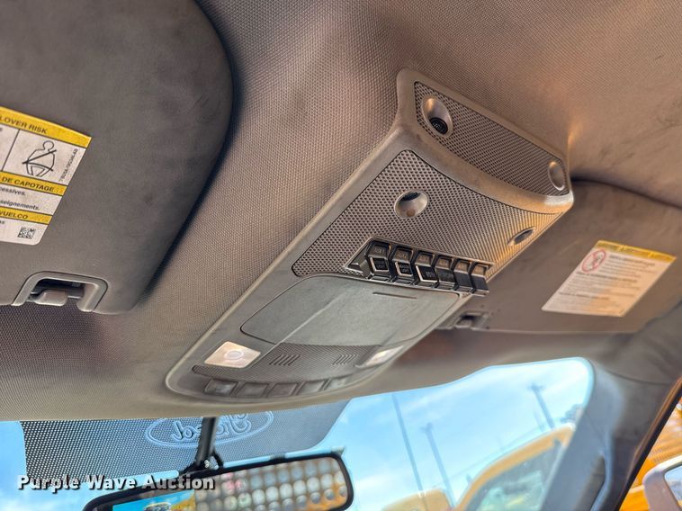 image for item EJ4531 2019 Ford F350 Super Duty XL utility bed pickup truck