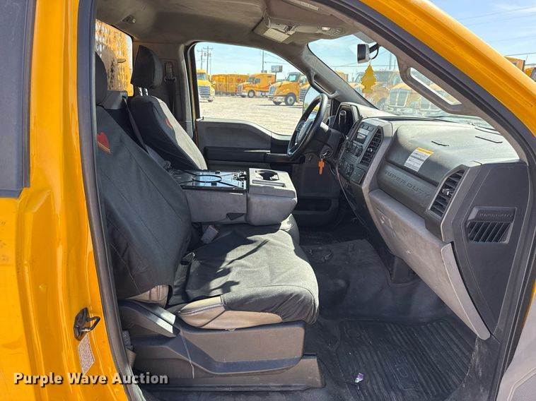 image for item EJ4531 2019 Ford F350 Super Duty XL utility bed pickup truck