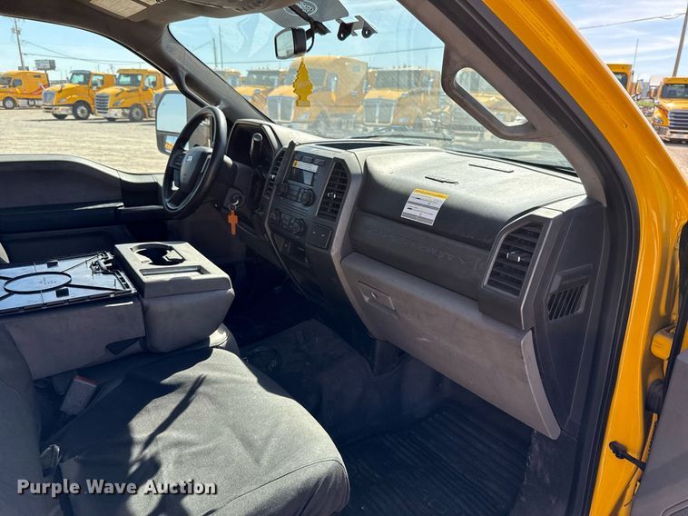 image for item EJ4531 2019 Ford F350 Super Duty XL utility bed pickup truck