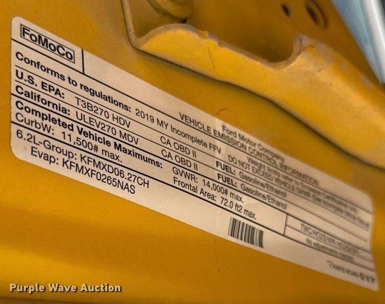 image for item EJ4531 2019 Ford F350 Super Duty XL utility bed pickup truck