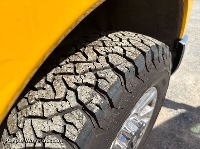 image for item EJ4531 2019 Ford F350 Super Duty XL utility bed pickup truck