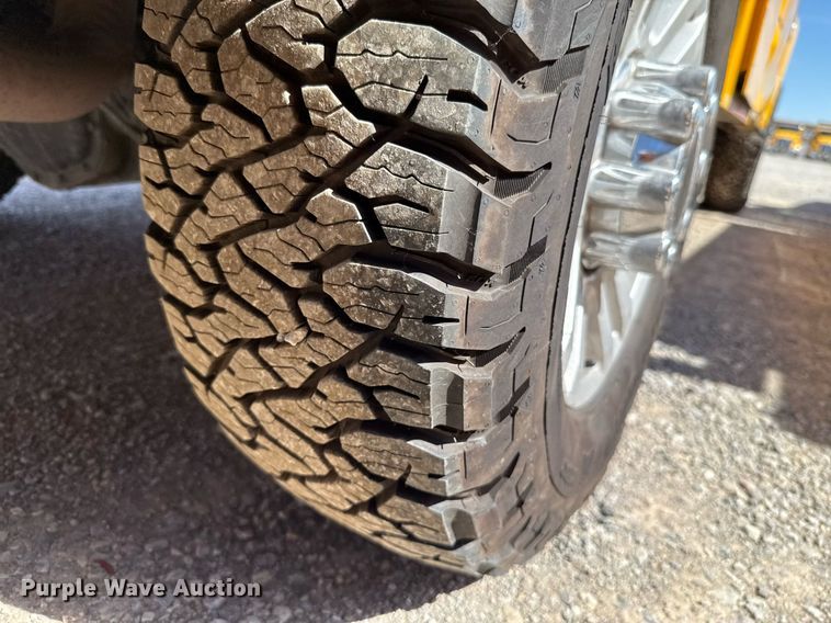 image for item EJ4531 2019 Ford F350 Super Duty XL utility bed pickup truck