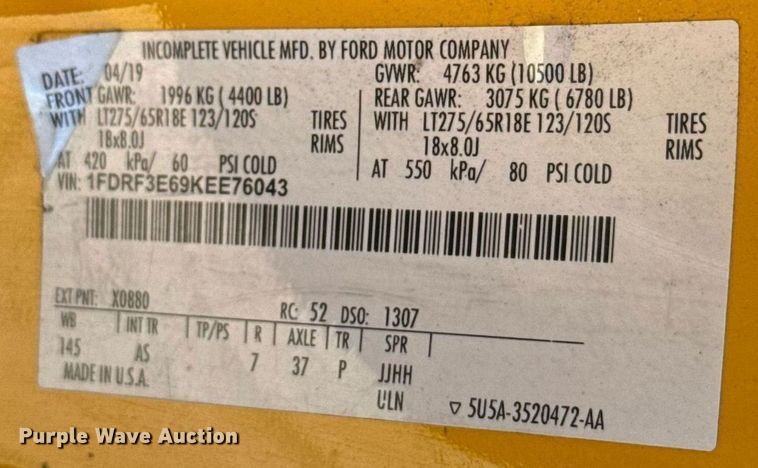 image for item EJ4531 2019 Ford F350 Super Duty XL utility bed pickup truck