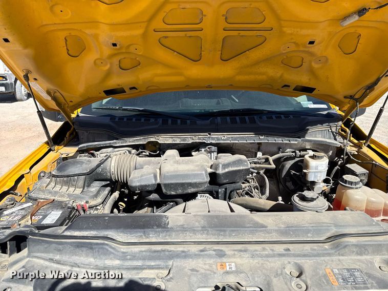 image for item EJ4532 2018 Ford F350 Super Duty XL utility bed pickup truck