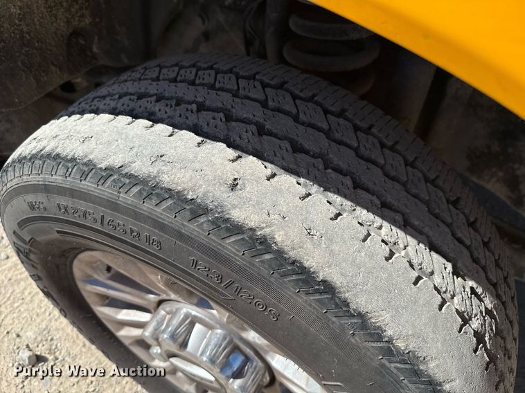 image for item EJ4532 2018 Ford F350 Super Duty XL utility bed pickup truck