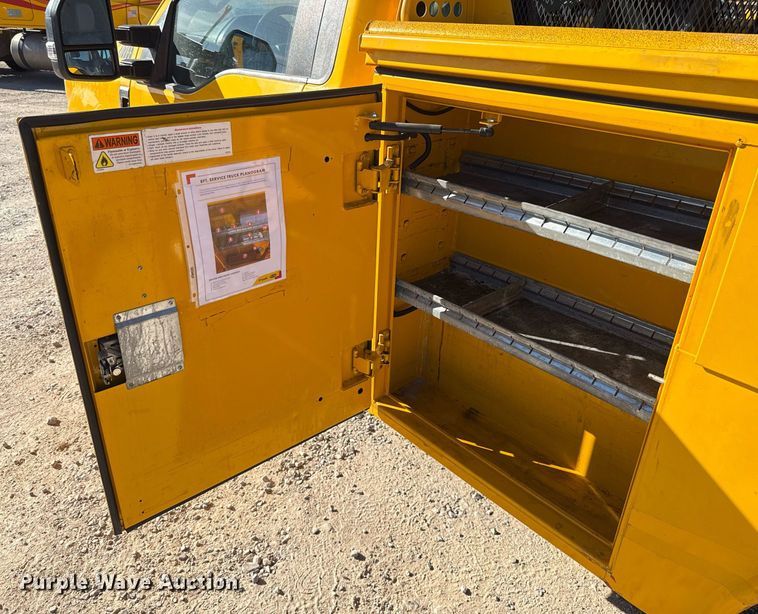 image for item EJ4535 2019 Ford F350 Super Duty XL utility bed pickup truck