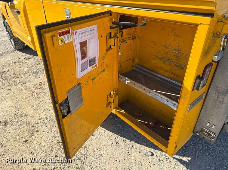 image for item EJ4535 2019 Ford F350 Super Duty XL utility bed pickup truck