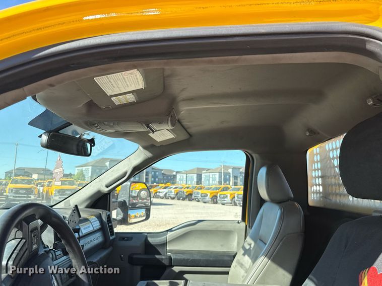 image for item EJ4535 2019 Ford F350 Super Duty XL utility bed pickup truck