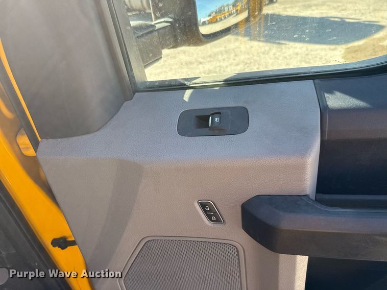 image for item EJ4535 2019 Ford F350 Super Duty XL utility bed pickup truck