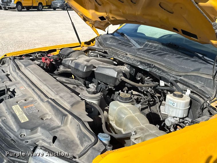 image for item EJ4535 2019 Ford F350 Super Duty XL utility bed pickup truck