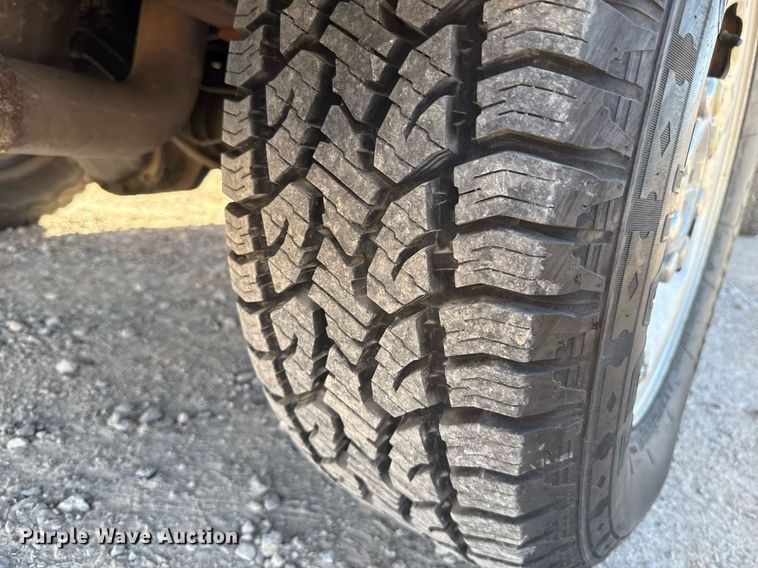 image for item EJ4535 2019 Ford F350 Super Duty XL utility bed pickup truck