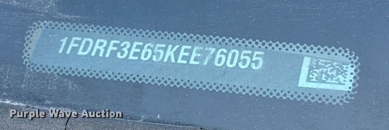 image for item EJ4535 2019 Ford F350 Super Duty XL utility bed pickup truck