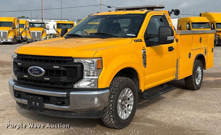 image for item EJ4536 2020 Ford F350 Super Duty utility bed pickup truck