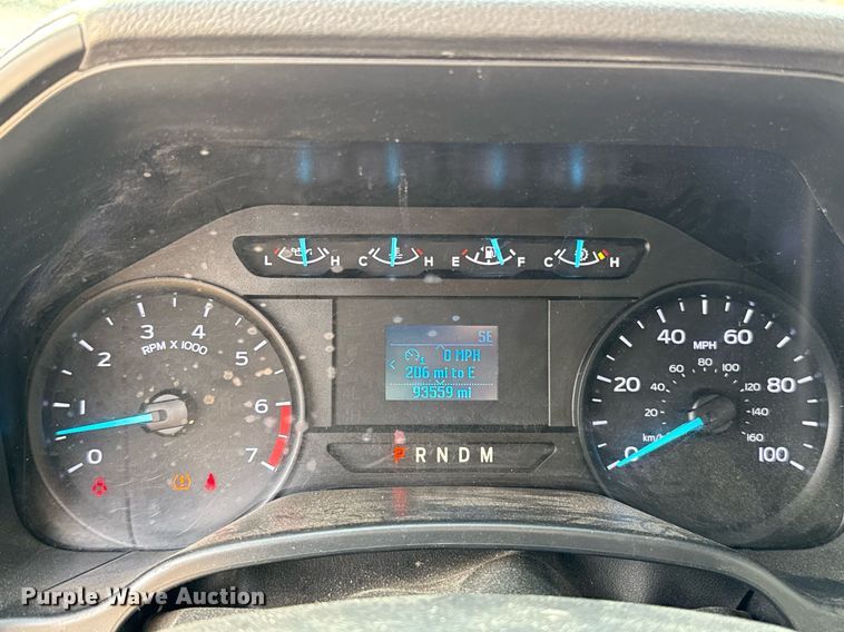 image for item EJ4536 2020 Ford F350 Super Duty utility bed pickup truck