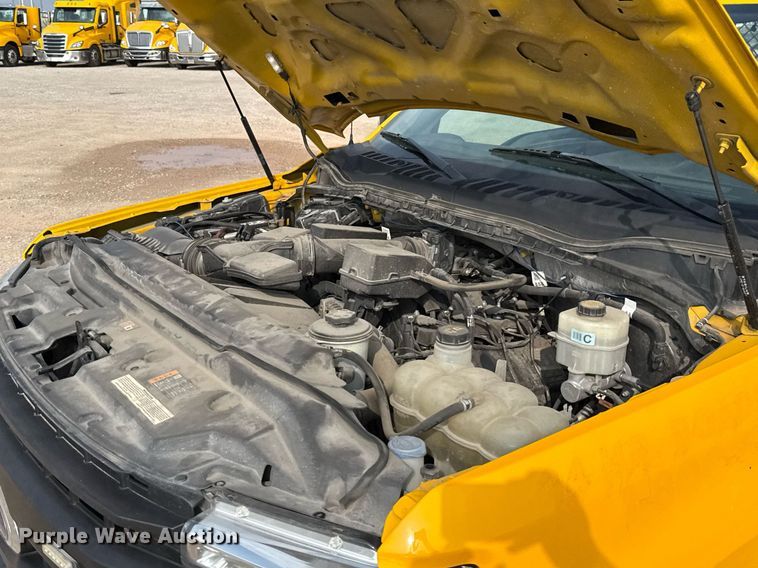 image for item EJ4536 2020 Ford F350 Super Duty utility bed pickup truck