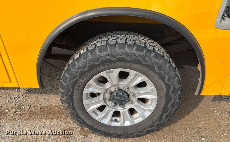 image for item EJ4536 2020 Ford F350 Super Duty utility bed pickup truck