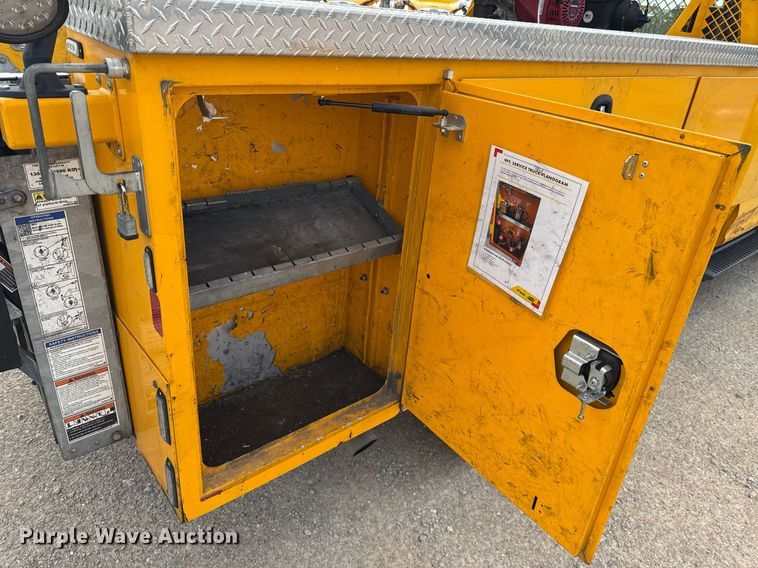 image for item EJ4537 2022 Ford F350 Super Duty utility bed pickup truck