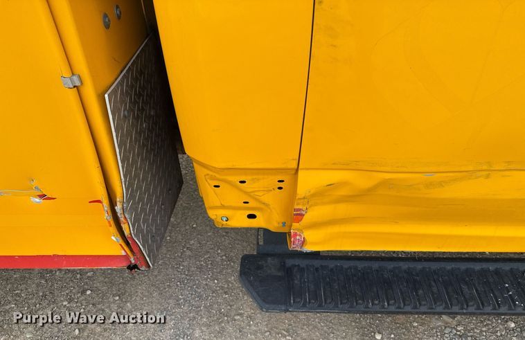 image for item EJ4538 2022 Ford F350 Super Duty utility bed pickup truck