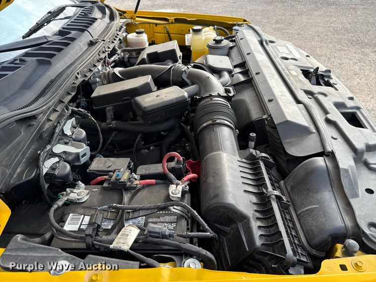 image for item EJ4538 2022 Ford F350 Super Duty utility bed pickup truck