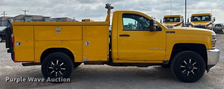 image for item EJ4539 2017 Chevrolet Silverado 3500HD utility bed pickup truck