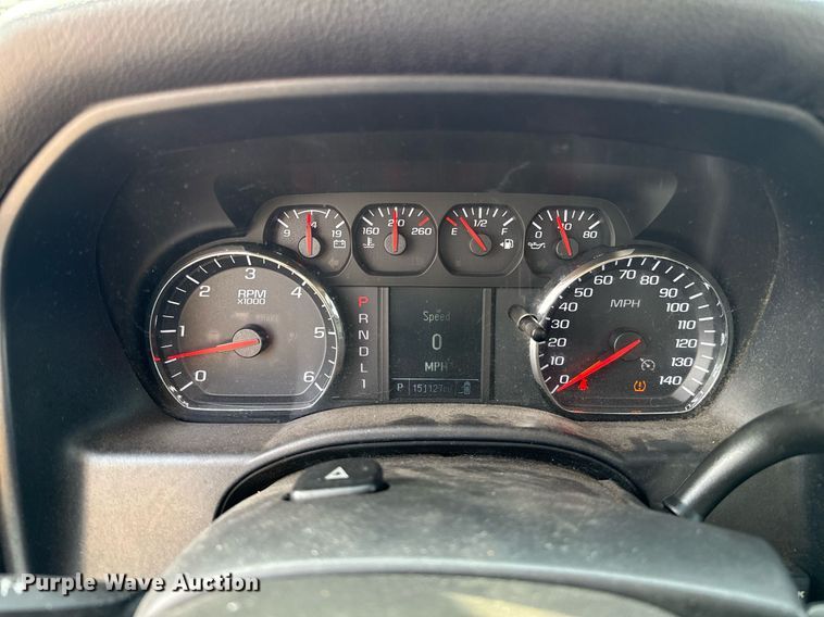 image for item EJ4539 2017 Chevrolet Silverado 3500HD utility bed pickup truck