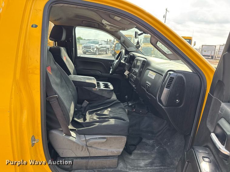 image for item EJ4539 2017 Chevrolet Silverado 3500HD utility bed pickup truck