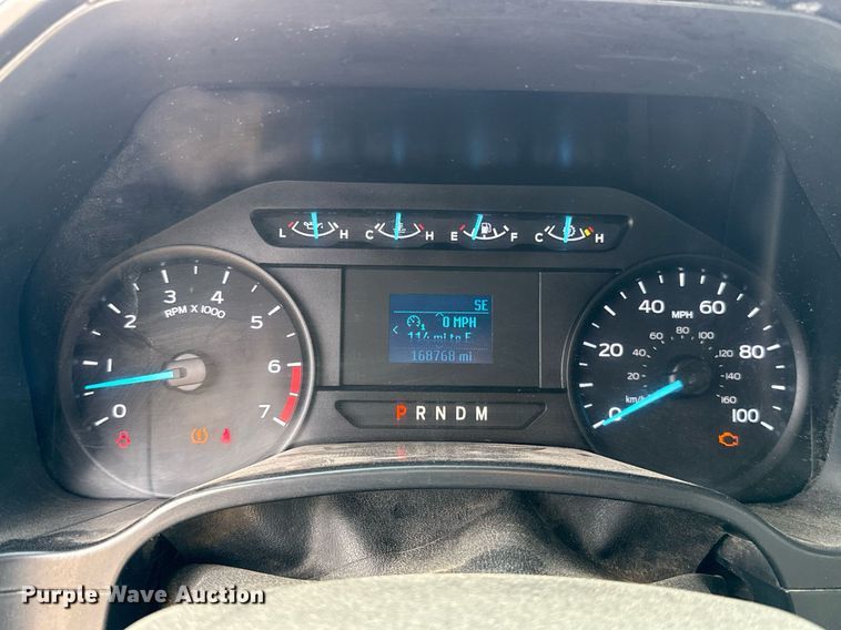 image for item EJ4540 2020 Ford F350 Super Duty utility bed pickup truck