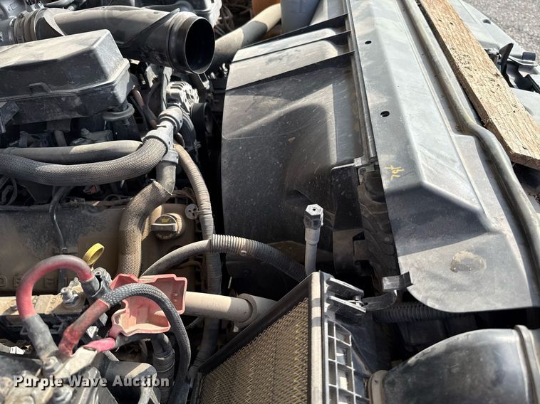 image for item EJ4540 2020 Ford F350 Super Duty utility bed pickup truck